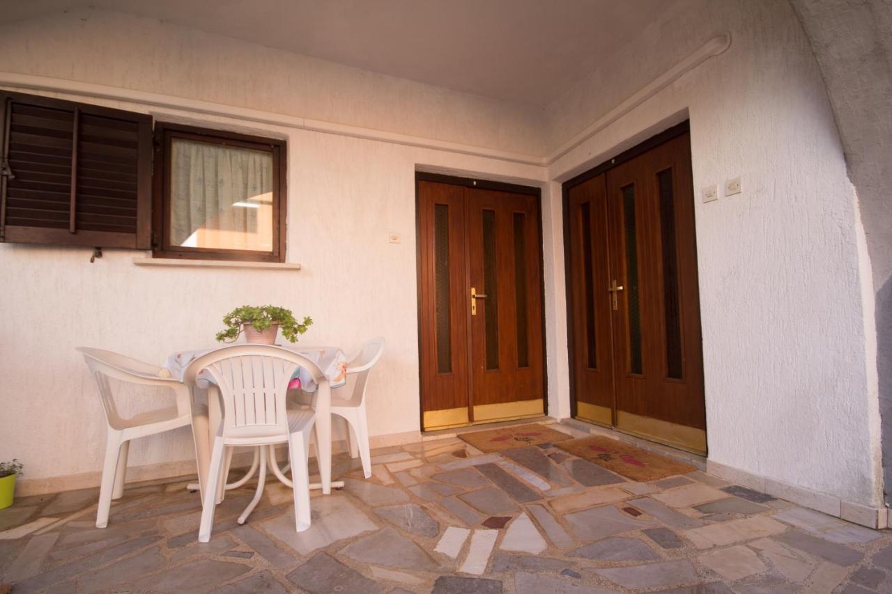 Villa Maria Novigrad  Exterior photo
